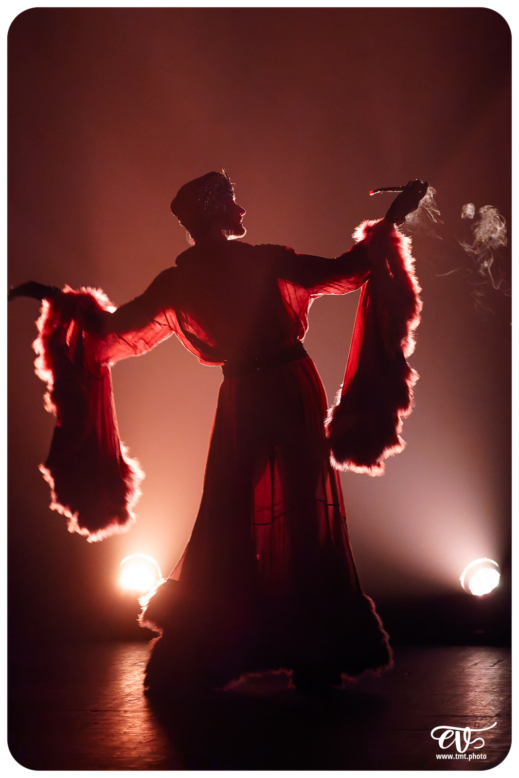 CABARET CANAILLE (LE BURLESQUE KLUB)